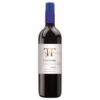 Garrafa do vinho Tantehue Merlot, rótulo moderno em tons rubi, vinho tinto chileno do Valle Central para delivery em Teresina.