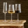 Taça de cristal Crystalex Bohemia 560 ml em cristal ecológico com titânio, disponível na Winery Brasil para valorizar a experiência de degustação de vinhos.