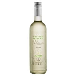 Garrafa de Vinho Almadén Frisante Branco suada e gelada. O melhor frisante branco para o calor de Teresina, Piauí, disponível na Winery Brasil.